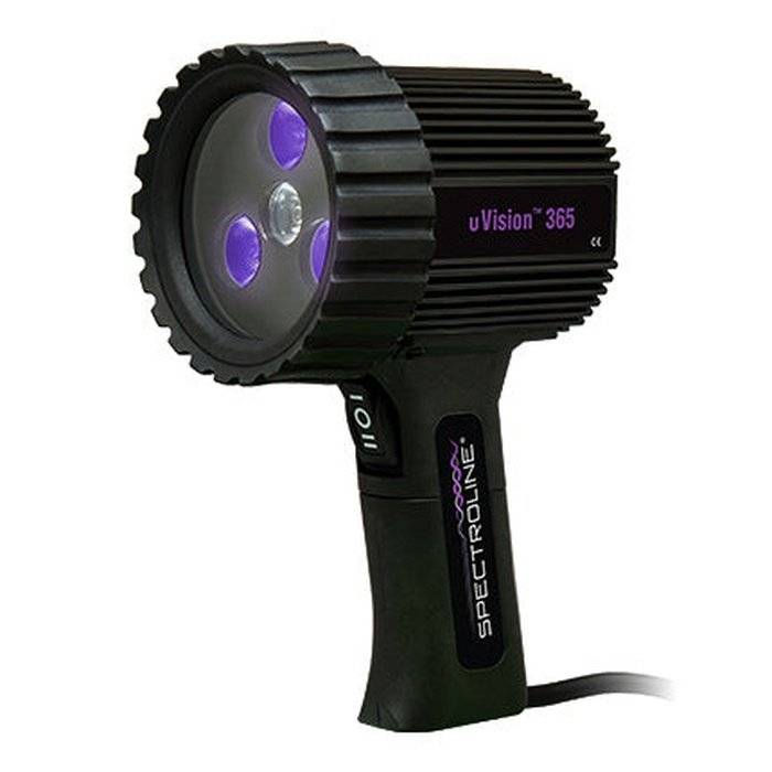 Lampe torche E9R-UV 1020 lumens